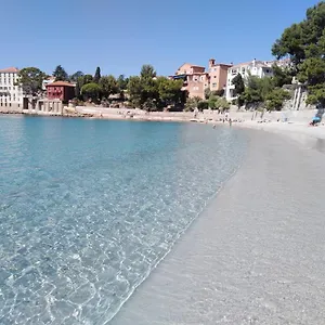 La Perle Bandolaise,wifi,clim,parking Gratuit,terrasse Vue Sur Mer Appartement Bandol