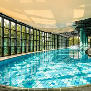 4* Otel Corendon Amsterdam Schiphol Airport, A Tribute Portfolio