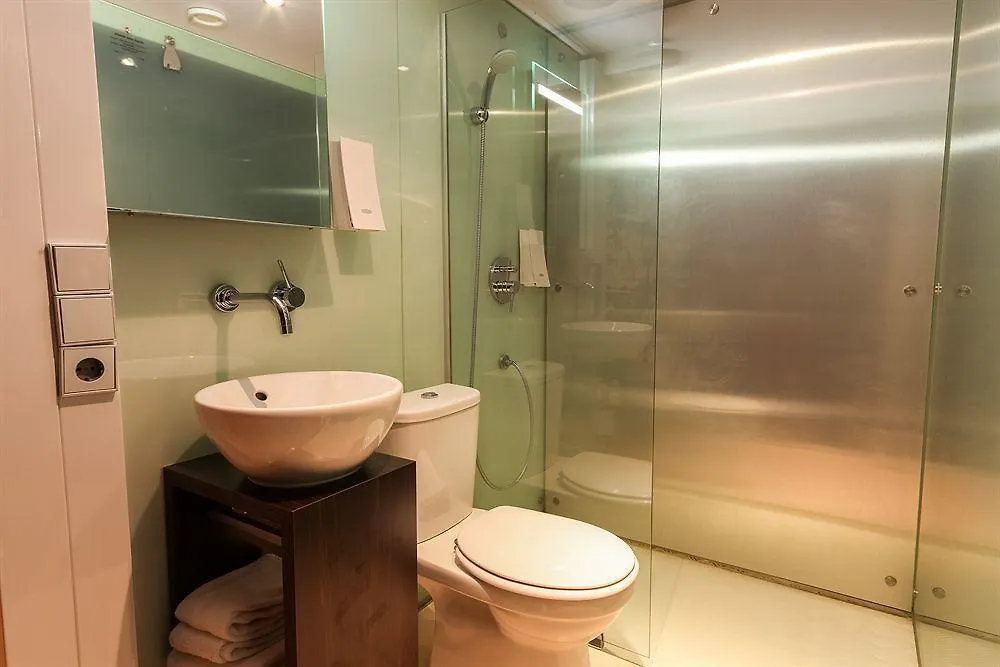 Qbic Amsterdam Wtc Otel