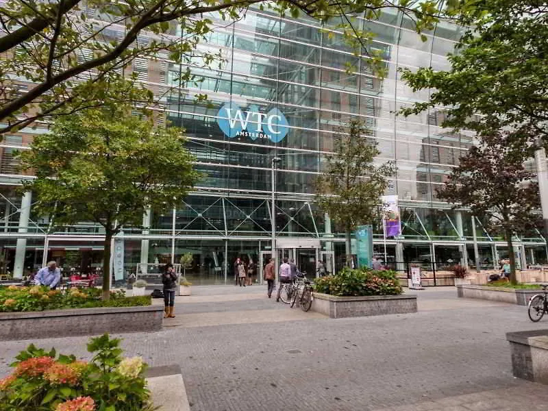 Qbic Amsterdam Wtc Otel