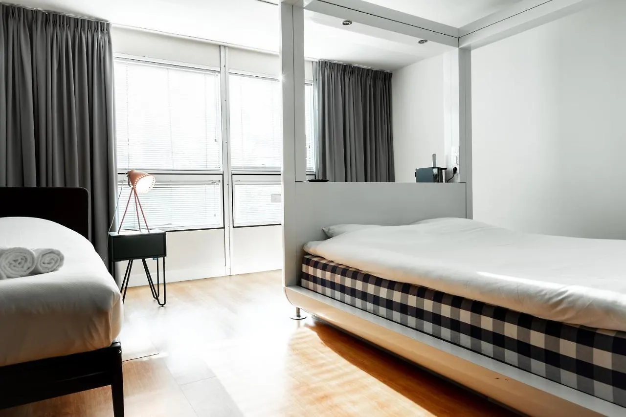 ***  Qbic Amsterdam Wtc Otel Hollanda